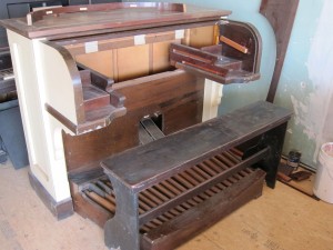 organ desk